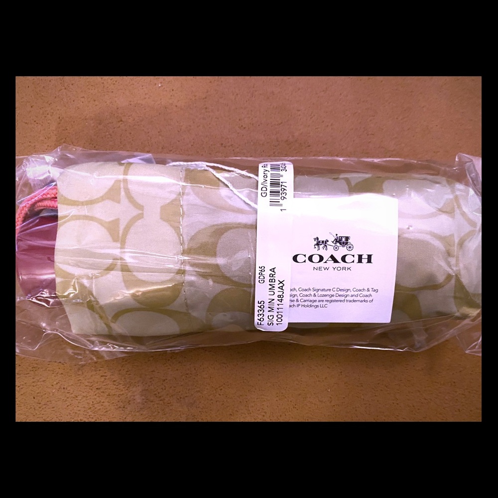 BNWT Coach Mini Umbrella